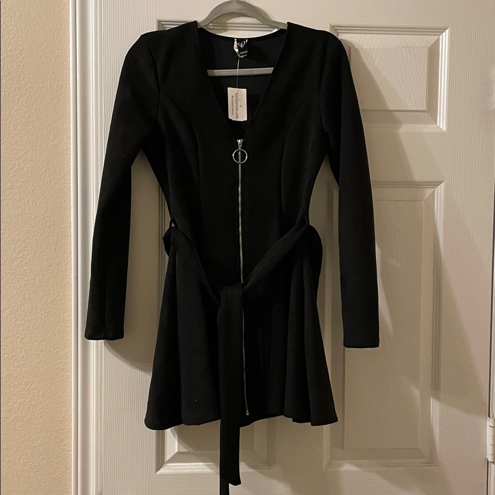 Windsor Elegant Black Zippered Dress